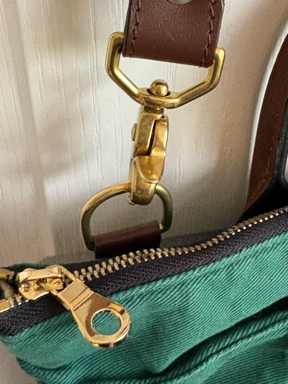 R. Riveter Otto Signature Tote Bag - Picture 6 of 13
